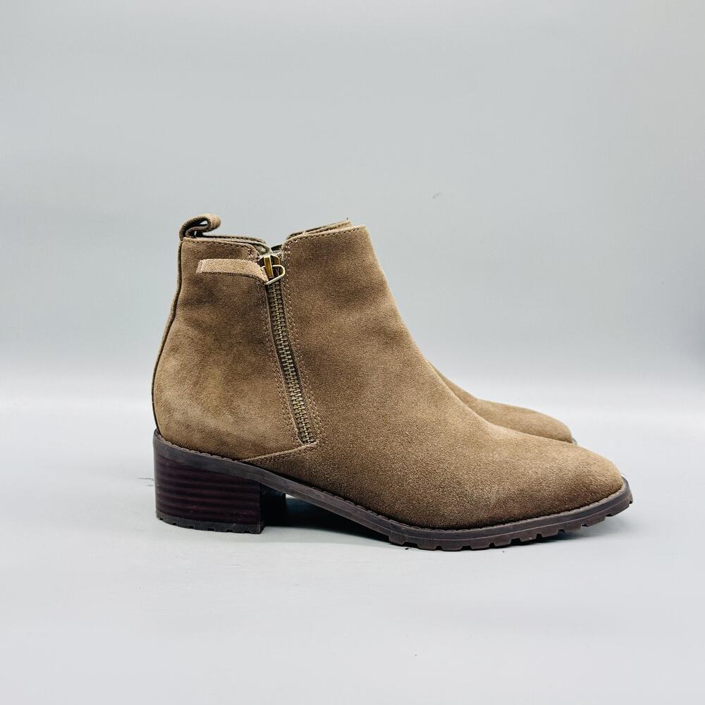 Blondo Boots Womens 8 Brown Suede Waterproof Ankle Zip Lug Sole Booties Shoes